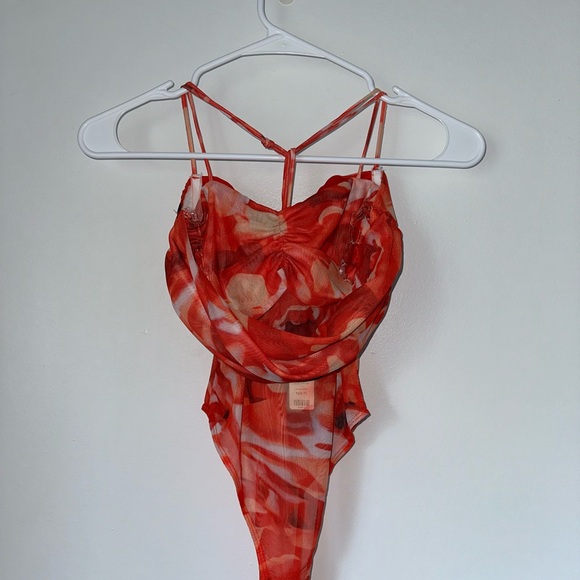 Mesh balconette style body suit - Picture 2 of 2